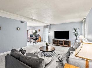 7108 NW 68th St, Tamarac, FL 33321