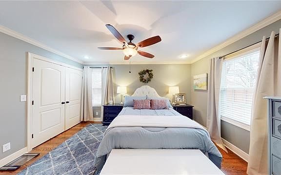 5th image of 5854 Fontana Dr