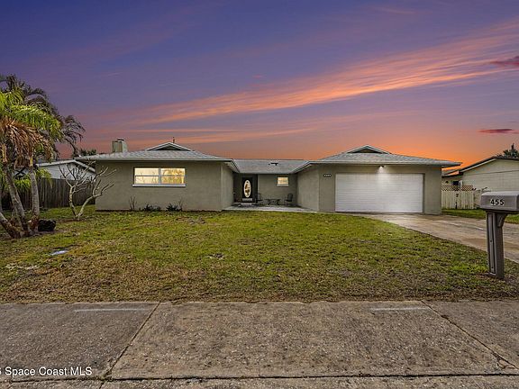 5th image of 455 Riverside Ave