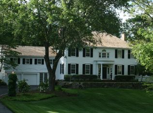 16 Hornbeam Rd, Duxbury, MA 02332