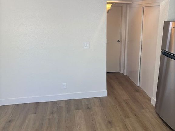 3rd image of 5040 N 18th Ave APT 2