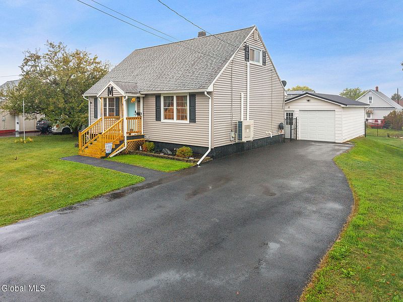 3rd image of 9 Lodge Street