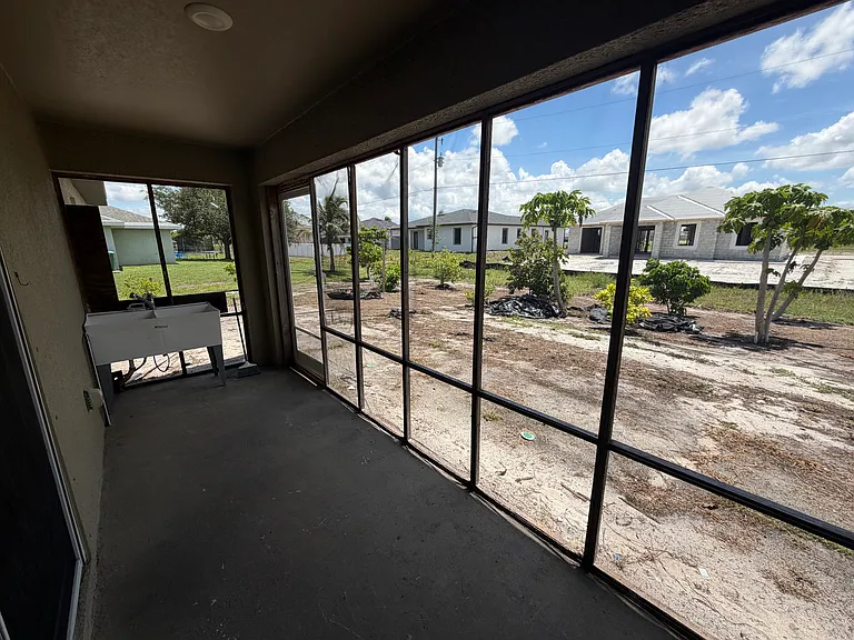 2019 NW 16th Pl — Photo 27