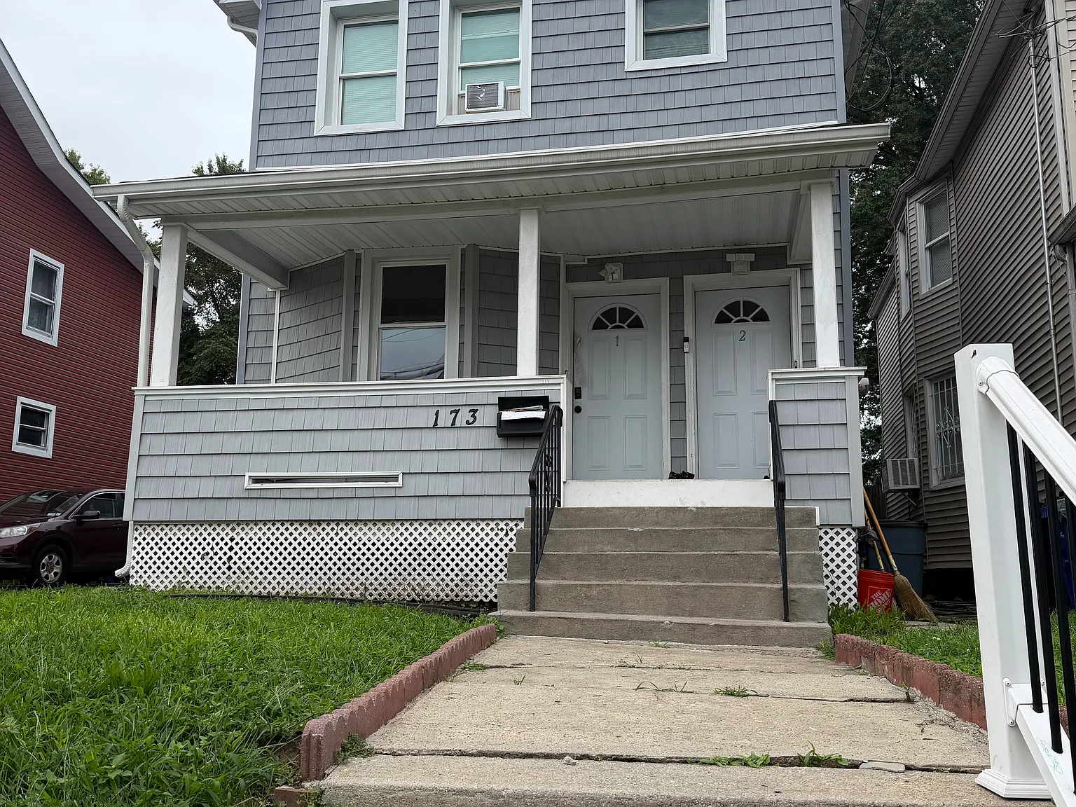 3 bed, 1324 sqft, $3,000 — Photo 1