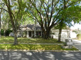 10430 Deepbrook Dr, Riverview, FL 33569