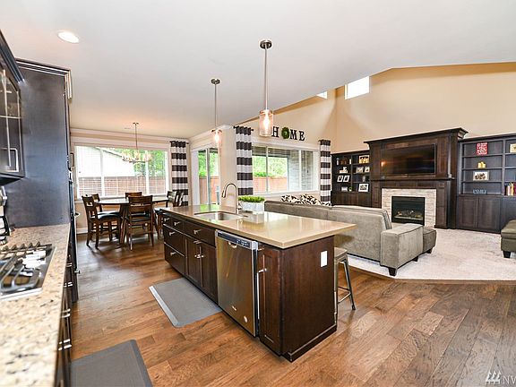 3rd image of 5612 146th Street Ct E