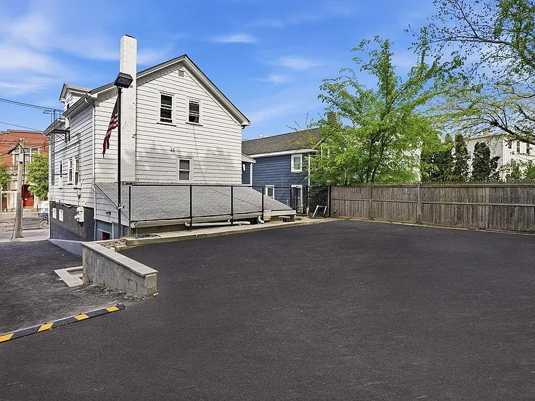 800 Douglas Ave #1 — Photo 17