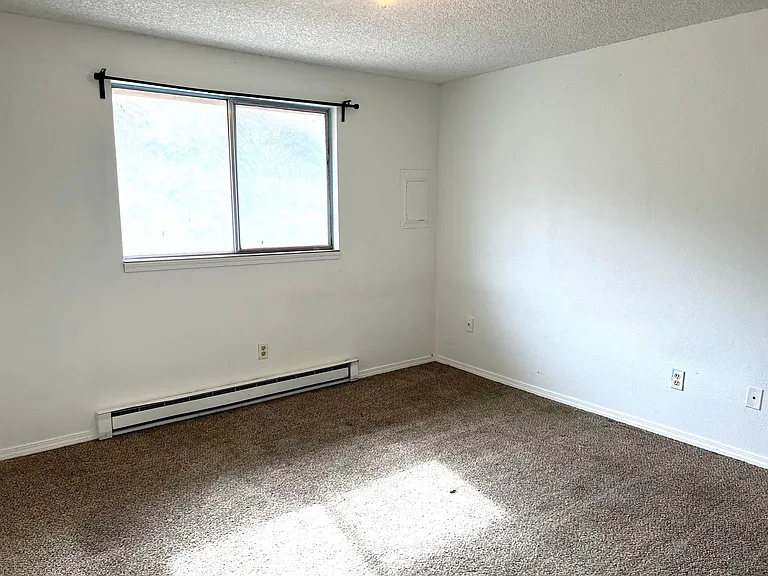 1212 S Kinney Way — Photo 5