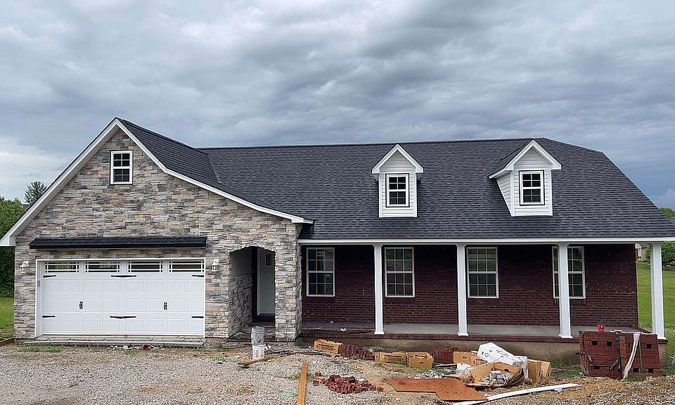 2nd image of 50 Cloyd Dr