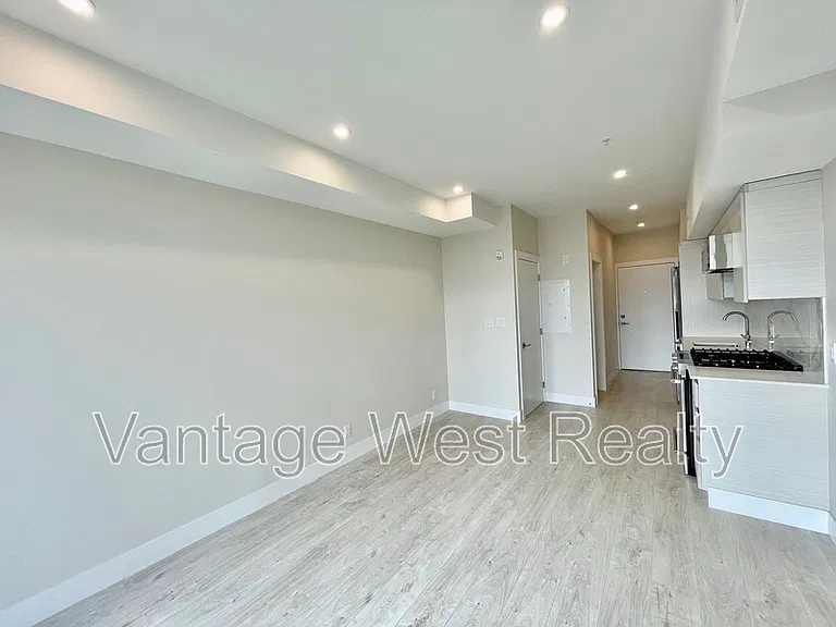1925 Enterprise Way #409 — Photo 9