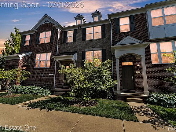 2nd image of 44656 Ellery Ln