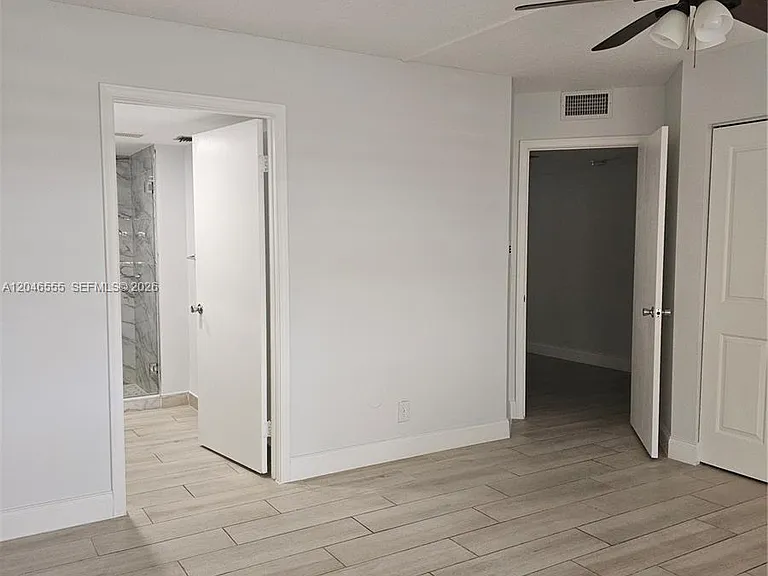 1110 SW 125th Ave #112M — Photo 17