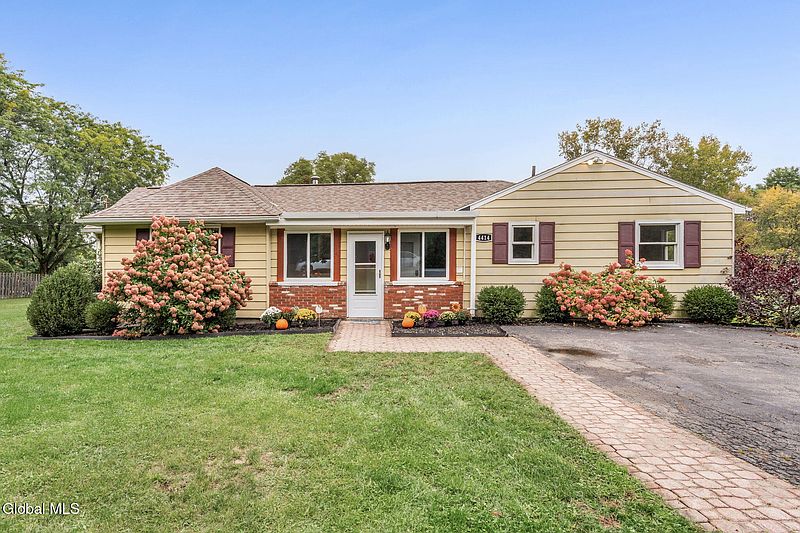3rd image of 4414 Frederick Road