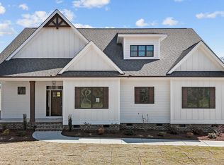 570 Allesandra Dr, Clayton, NC 27527