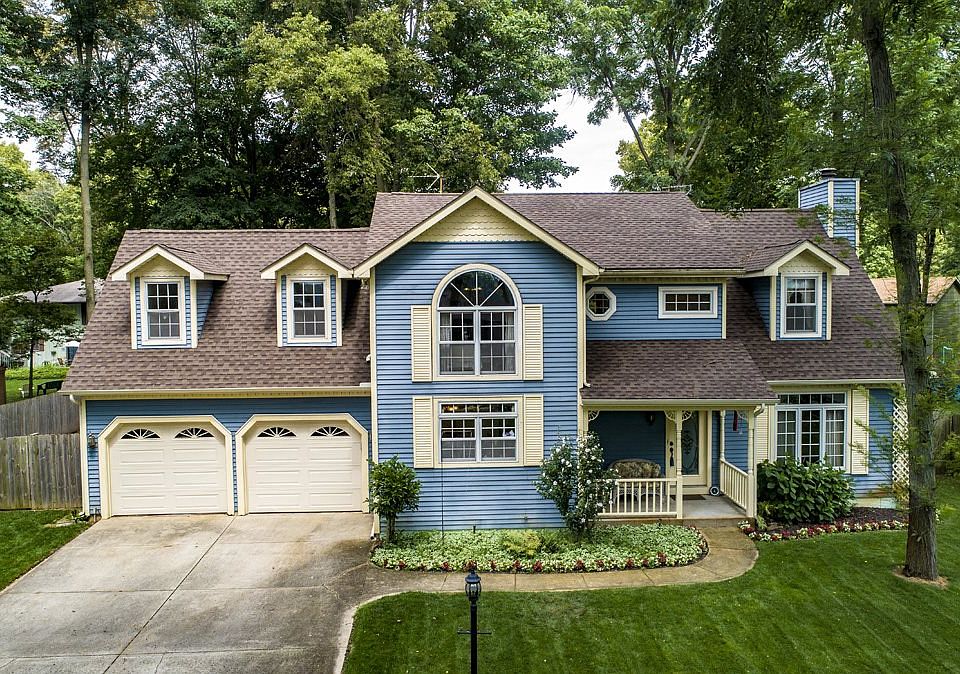 1st image of 23187 Pembrook Ln
