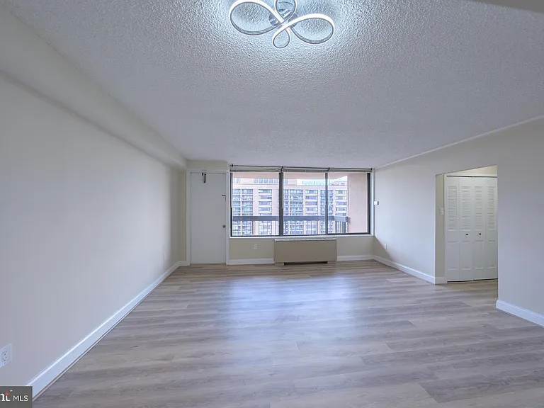 3701 S George Mason Dr #2318N — Photo 5