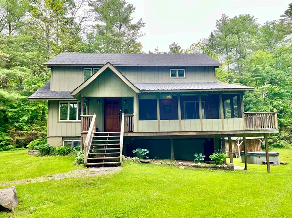 745 Magic Circle, Londonderry, VT 05148