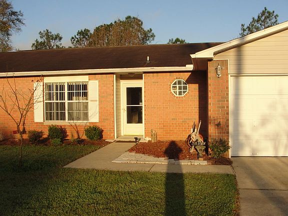 2nd image of 138 Louise Dr