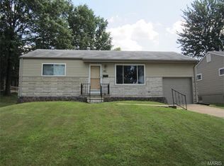 7216 Cheshire Ln, Saint Louis, MO