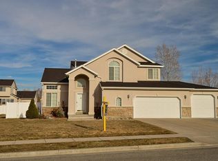 1128 N 1120 W, Clinton, UT 84015