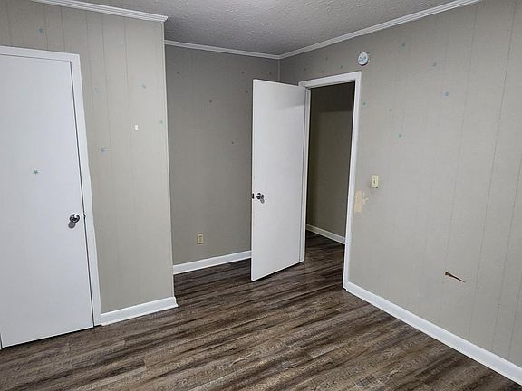 3rd image of 1812 Jones St