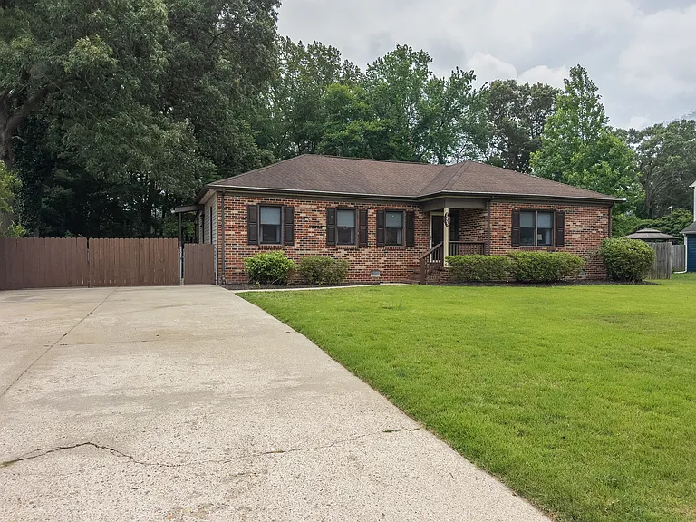 7205 John Elizabeth Pl — Photo 52