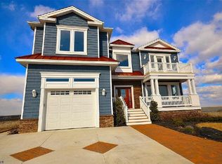 20 Golf Course Dr, Brigantine, NJ 08203