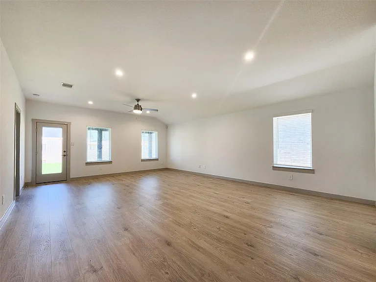 30010 Ousel Falls Ln — Photo 14