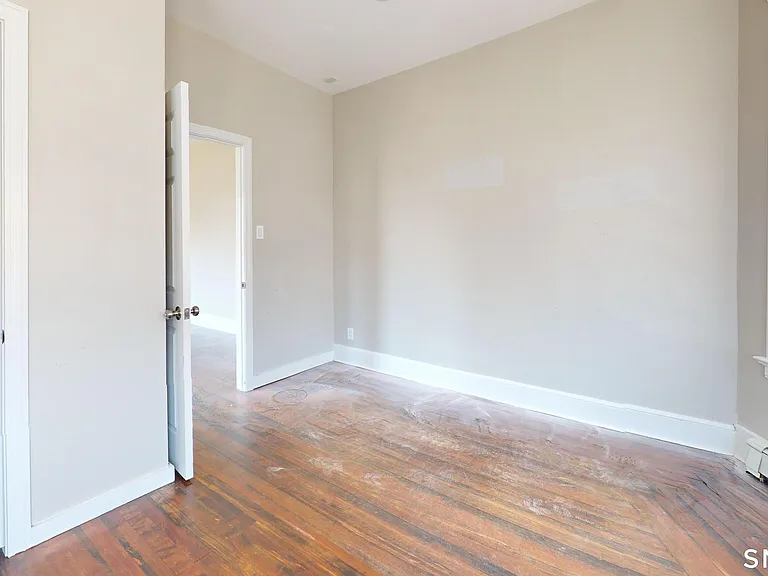 1616 Chapel St — Photo 16