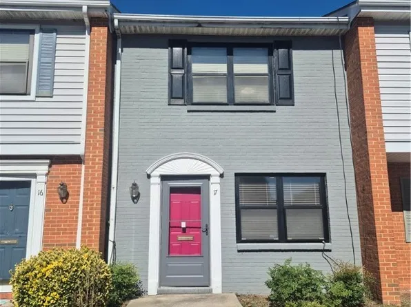 17 Jarratt Ct, Petersburg, VA 23803