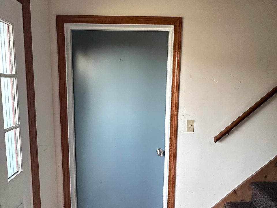 1st image of 3 Charles St APT A