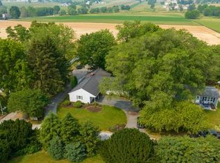 60 S Belmont Rd, Paradise, PA 17562