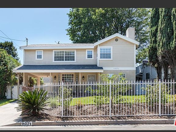 2nd image of 11071 Yarmouth Ave