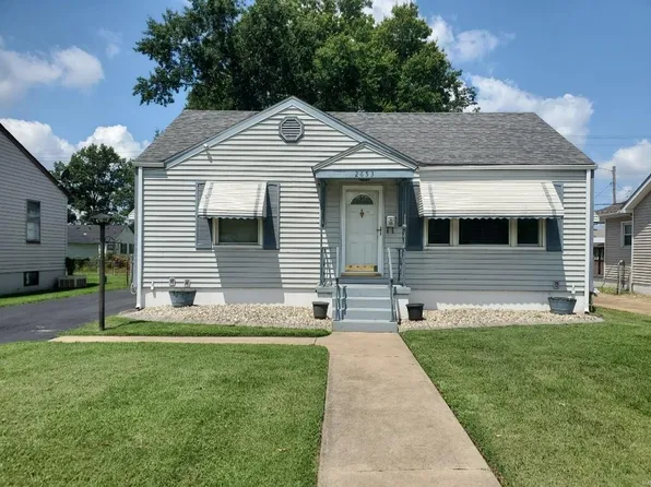 2653 Adams St, Granite City, IL 62040