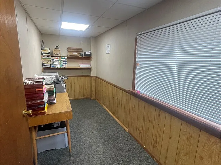210 S Monroe St — Photo 13
