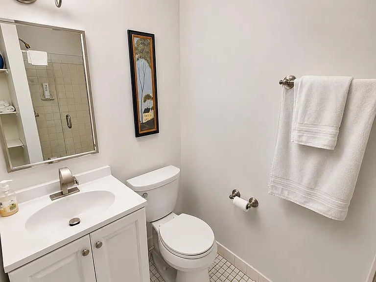 1243 NE 12th Ave #A-B — Photo 12