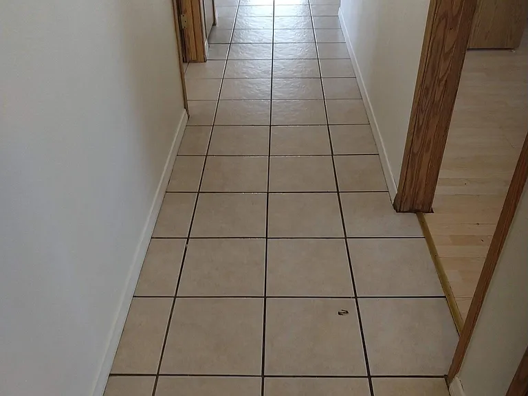 513 E Rolly St — Photo 16