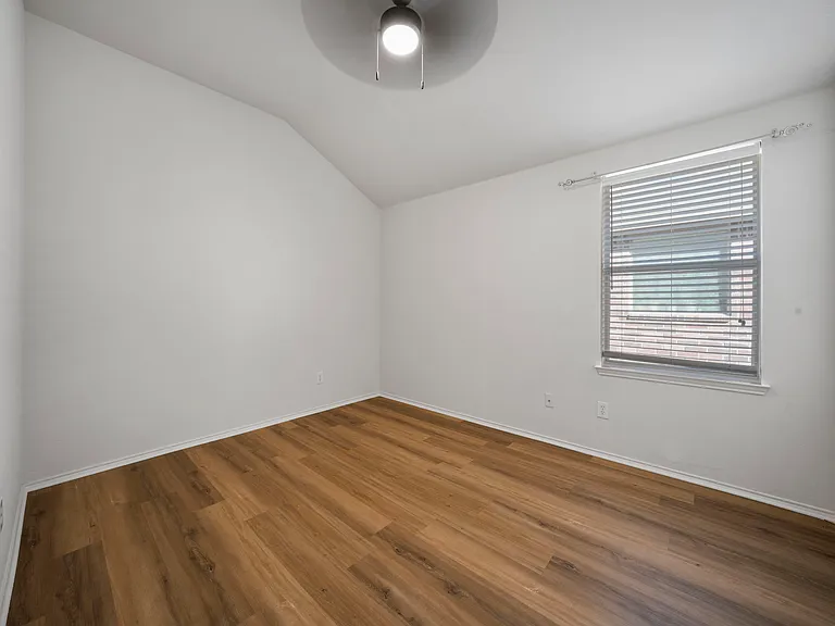 3904 Oakhurst Ln — Photo 23