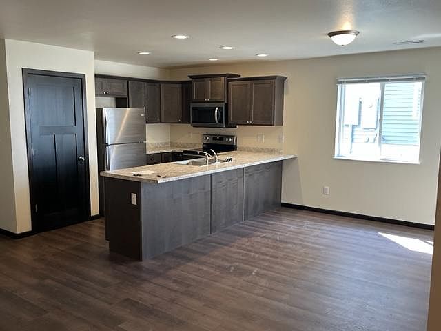 1st image of 313A Post Oak Dr