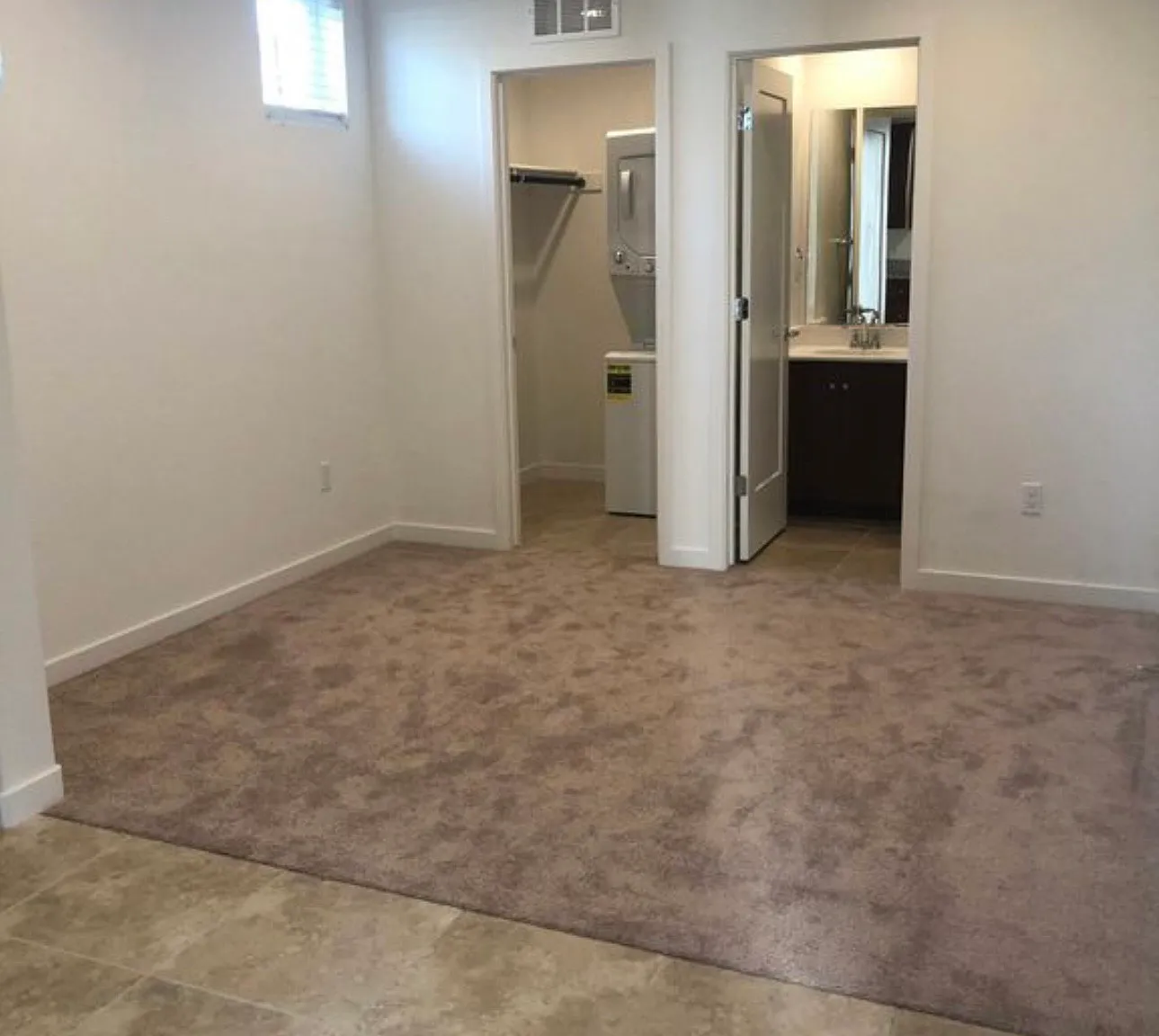 Studio, 310 sqft, $1,800 — Photo 4