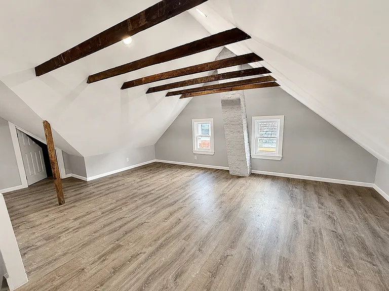 832 Thomas St #834 — Photo 19