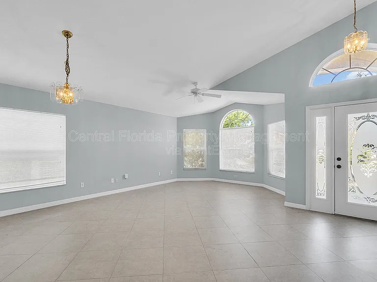 10754 Flycast Cir — Photo 12