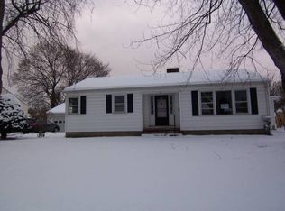 18 Davis Pkwy, South Burlington, VT 05403