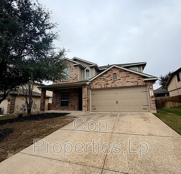 741 Clearbrook Ave — Photo 1