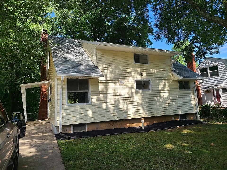 Front of the home. The nice shady lot keeps it cool on hot days.