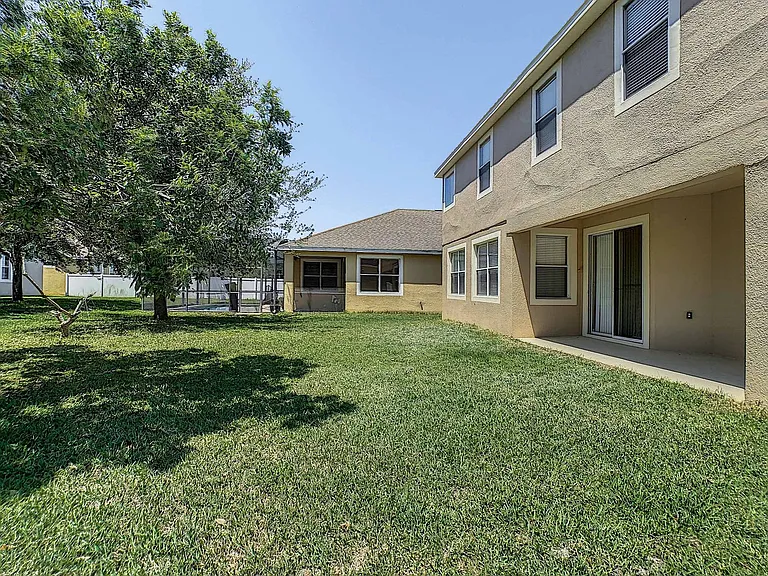 4824 River Gem Ave — Photo 12