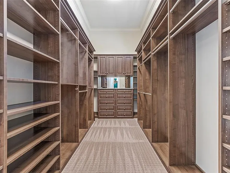 10243 Mattraw Pl — Photo 23