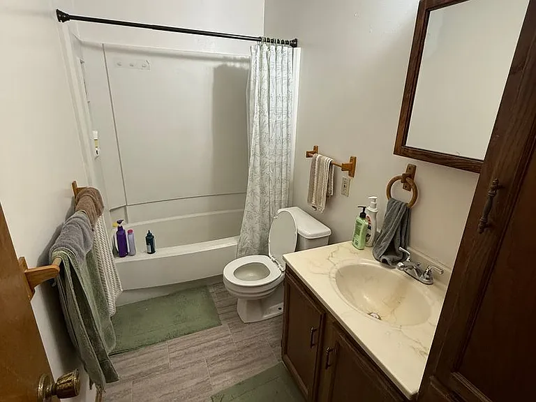 1214 Vattier St — Photo 32