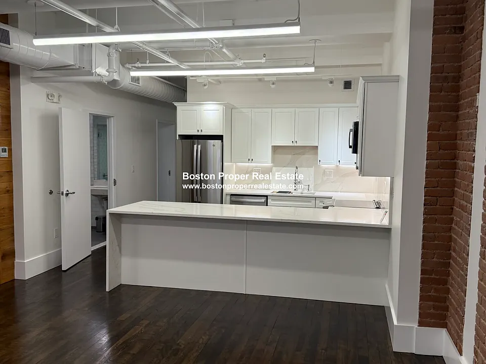 190 High St #5