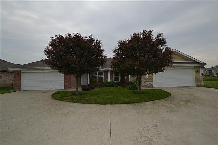 1st image of 144 Clubhouse Ln #A-b